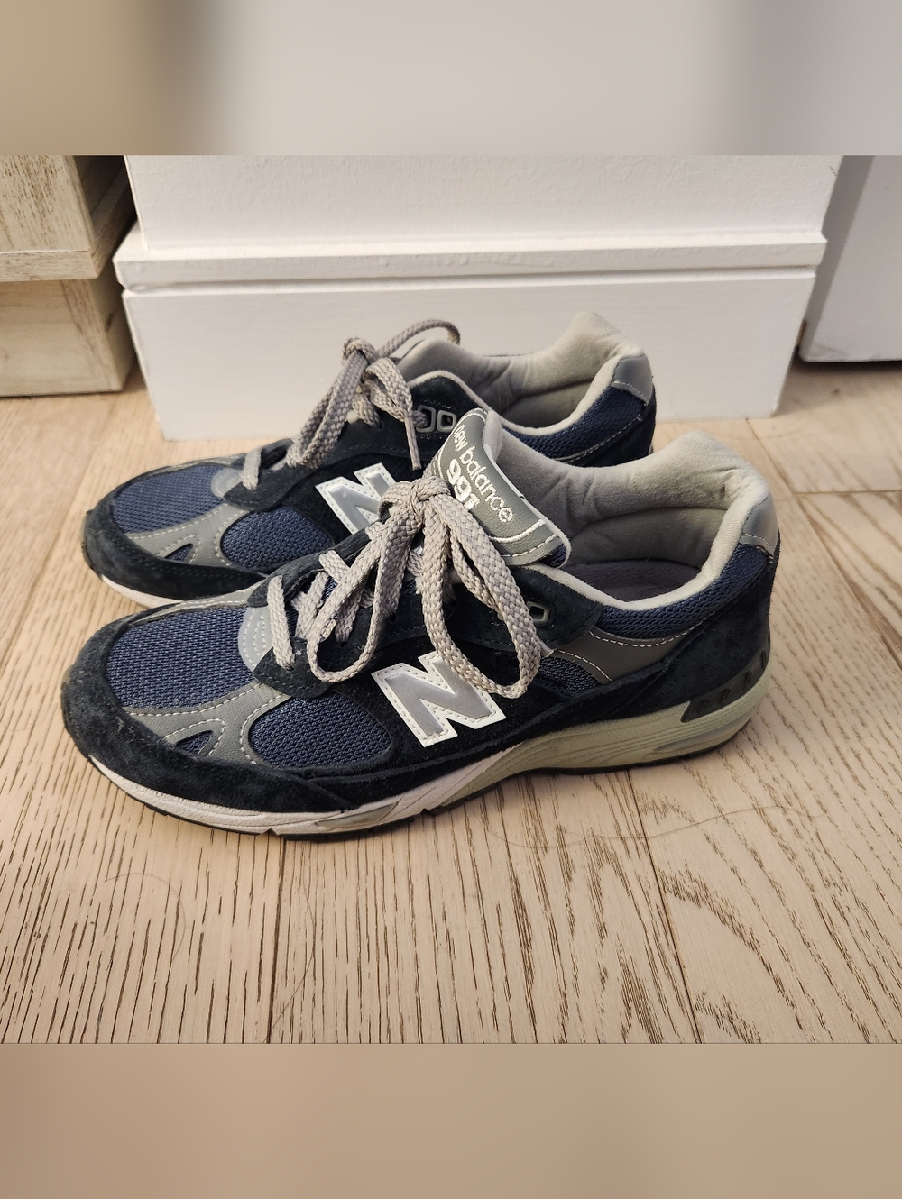 New Balance 991 Women"s